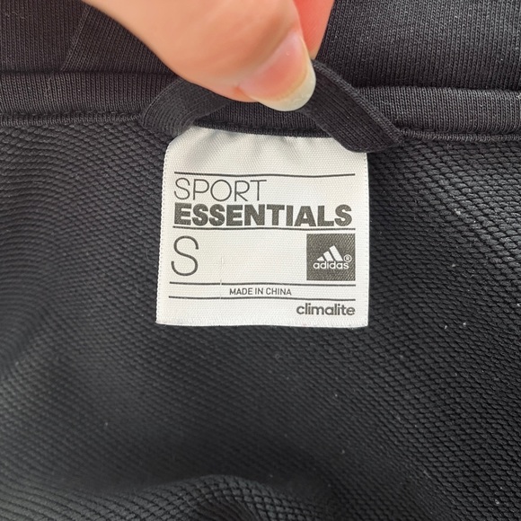 Black adidas spell out hoodie sports jacket, size S 🔥 - Picture 5 of 5